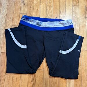 Black and Blue Athletic capri pants #645